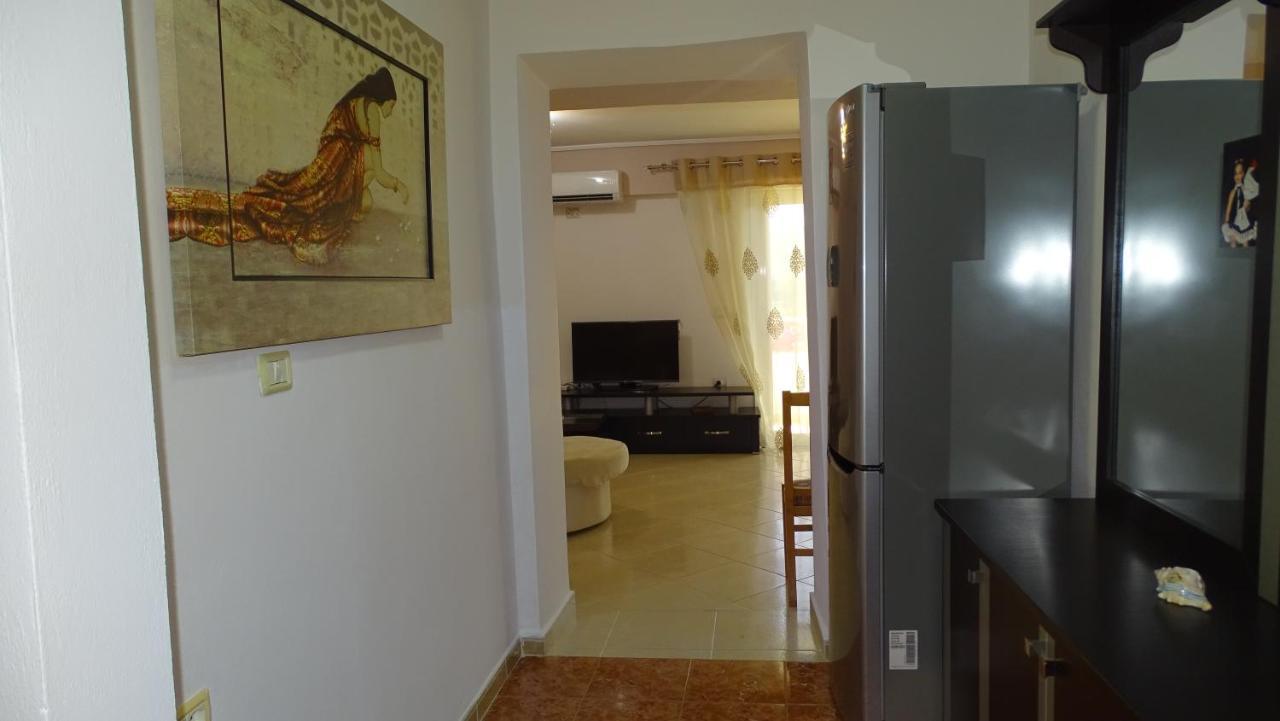Cozy Central Apartment Ksamil Exterior foto